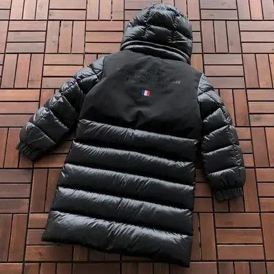 MONCLER Jacke