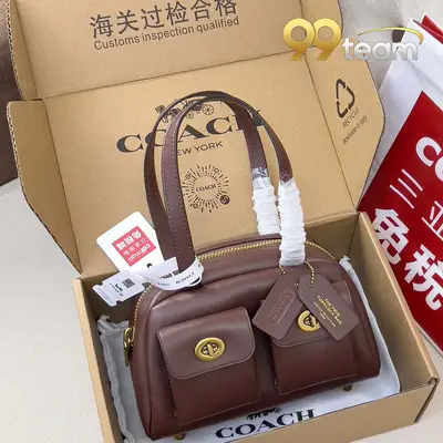 COACH | Item ID: 04629