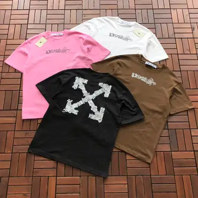 OFF-WHITE T-Shirt