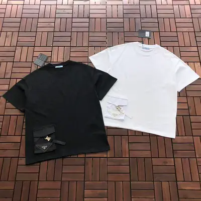 PRADA T-Shirt