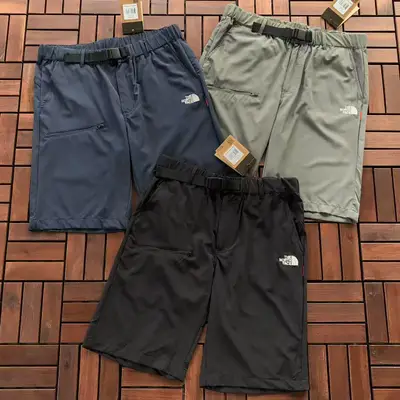 THE NORTH FACE Shorts