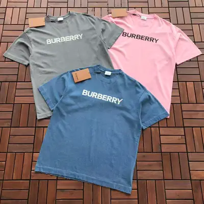BURBERRY T-Shirt
