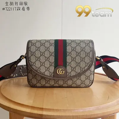 GUCCI | Item ID: 16112