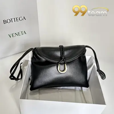 BOTTEGA VENETTA | Item ID: 20733