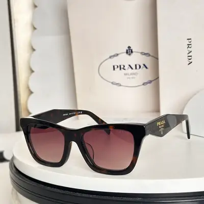 PRADA Brille