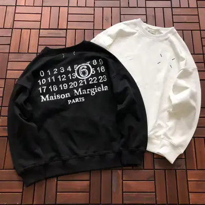 MAISON MARGIELA Sweater