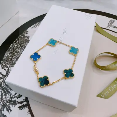 VAN CLEEF & ARPELS Schmuck