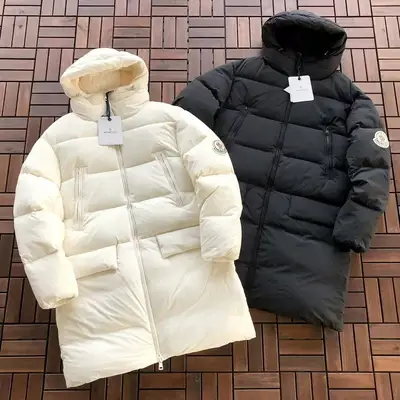 MONCLER Jacke