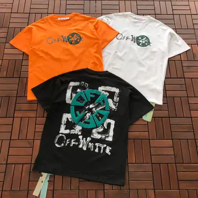 OFF-WHITE T-Shirt