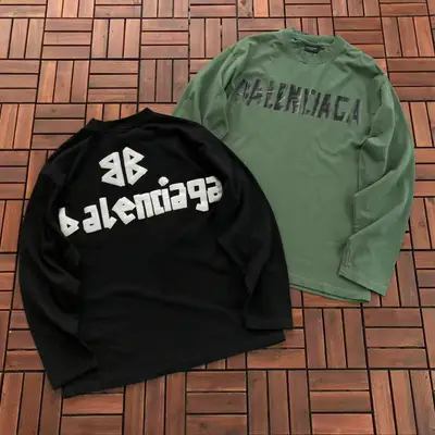 BALENCIAGA