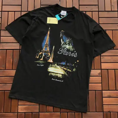 VETEMENTS T-Shirt