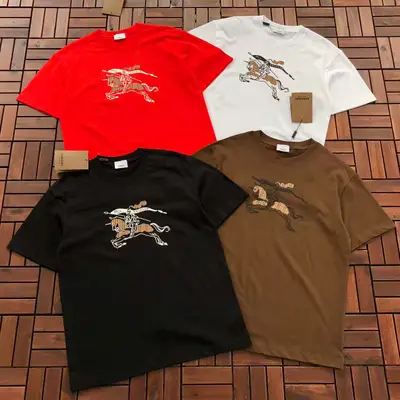 BURBERRY T-Shirt
