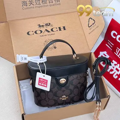 COACH | Item ID: 05292