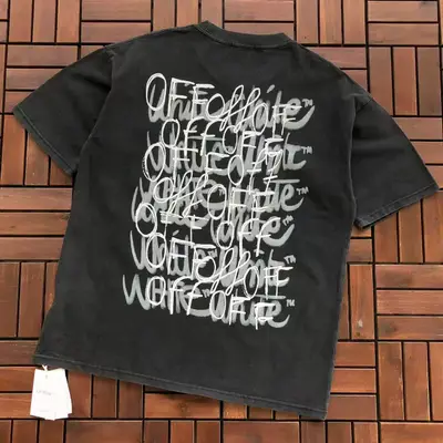 OFF-WHITE T-Shirt