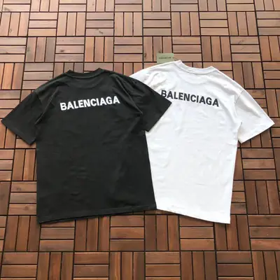 BALENCIAGA T-Shirt