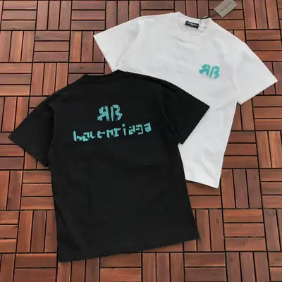 BALENCIAGA T-Shirt