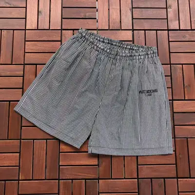 WE11DONE Shorts