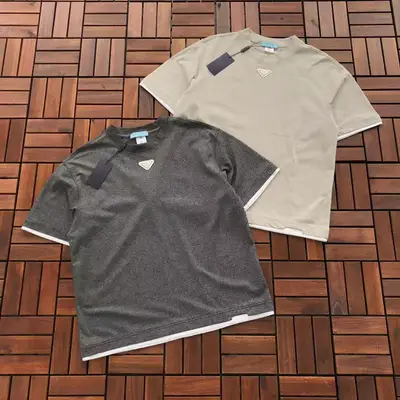 PRADA T-Shirt