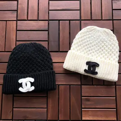 CHANEL Cap