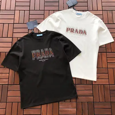 PRADA T-Shirt