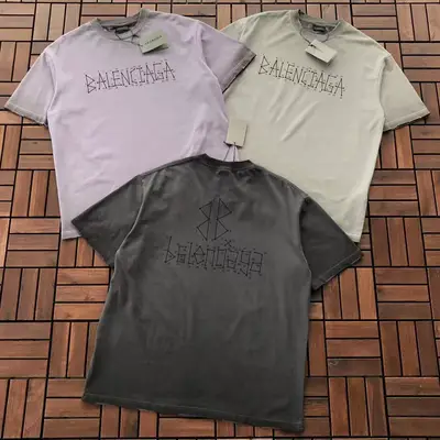 BALENCIAGA T-Shirt