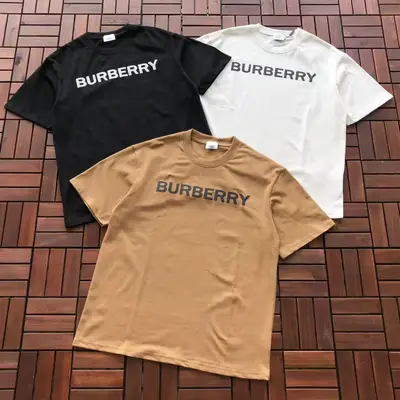 BURBERRY T-Shirt