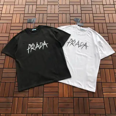 PRADA T-Shirt
