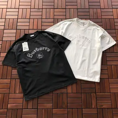 BURBERRY T-Shirt