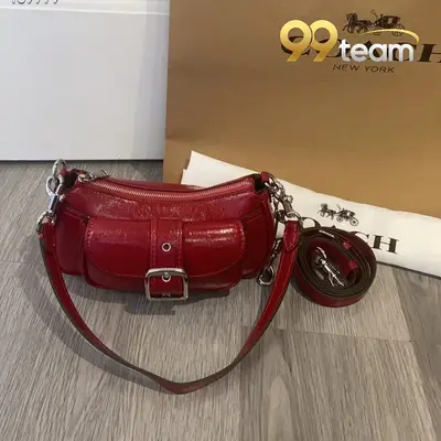 COACH | Item ID: 04545
