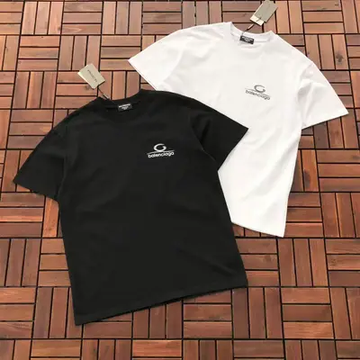 BALENCIAGA T-Shirt