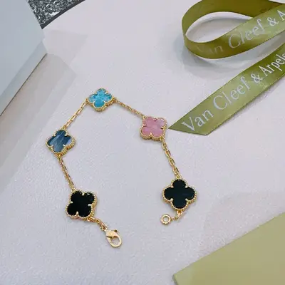 VAN CLEEF & ARPELS Schmuck