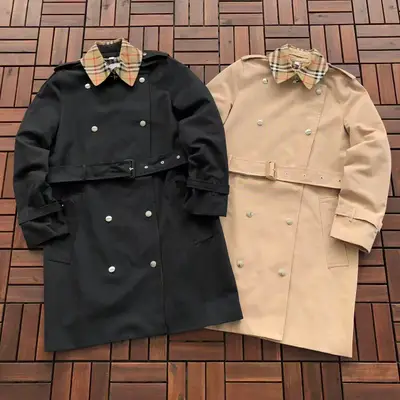 BURBERRY Jacke