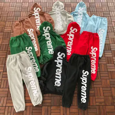 SUPREME Hoodie