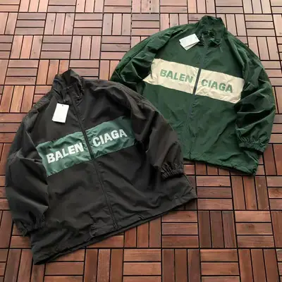 BALENCIAGA Jacke