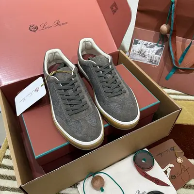 LORO PIANA