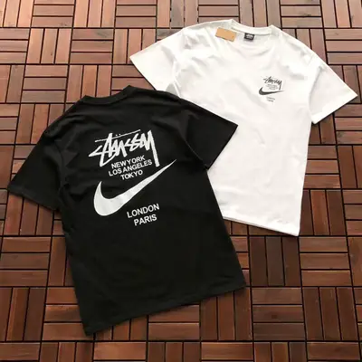 NIKE T-Shirt