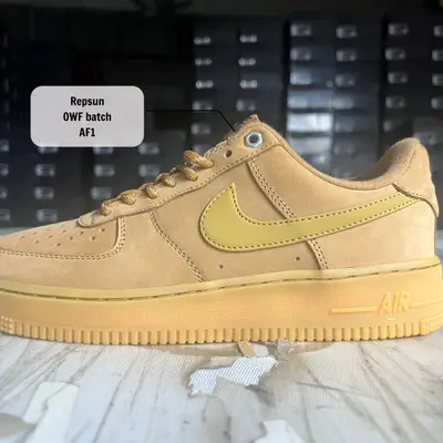 NIKE Air Force 1