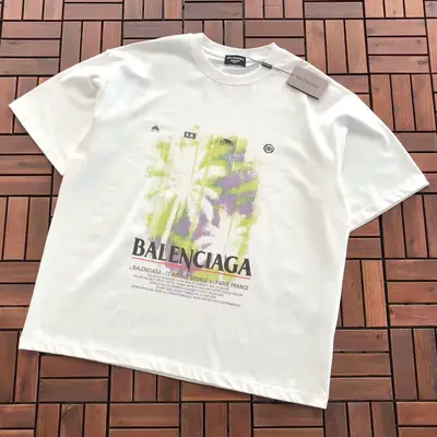BALENCIAGA T-Shirt