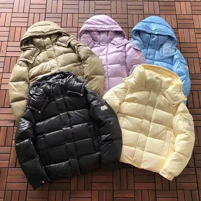 MONCLER Jacke