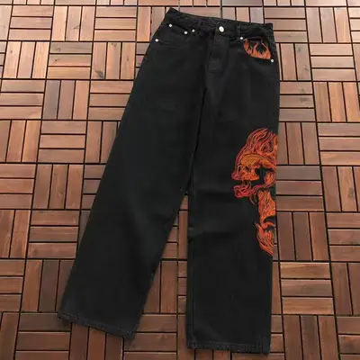 DERSCHUTZE Jeans