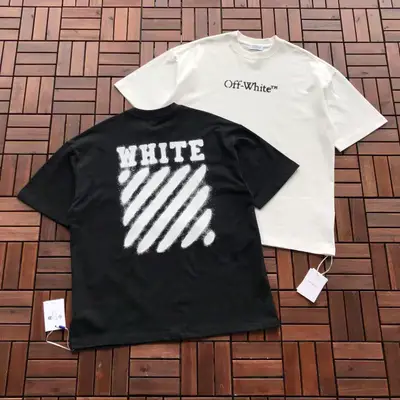 OFF-WHITE T-Shirt