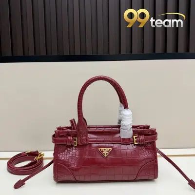 PRADA | Item ID: 09256