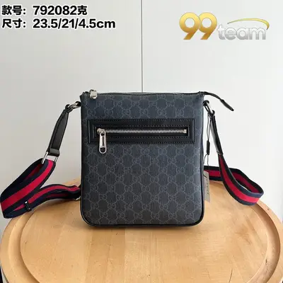 GUCCI | Item ID: 16253