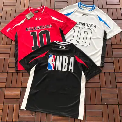 BALENCIAGA T-Shirt