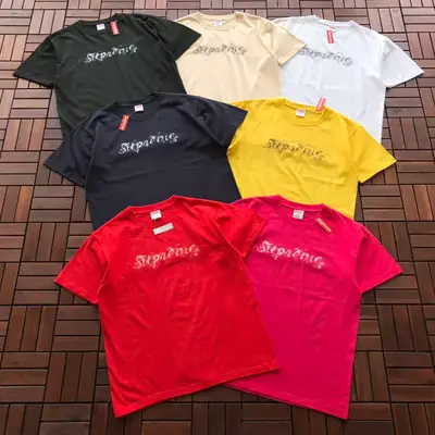 SUPREME T-Shirt