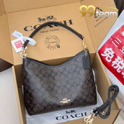COACH | Item ID: 04693