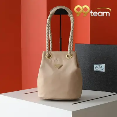 PRADA | Item ID: 08509