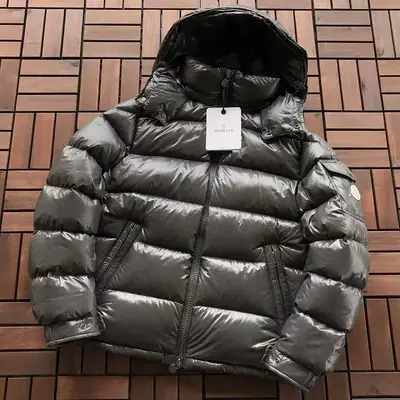 MONCLER Jacke