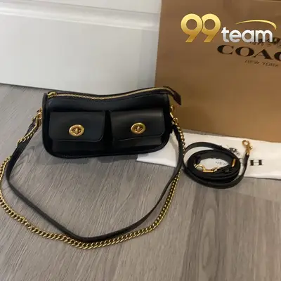 COACH | Item ID: 04405