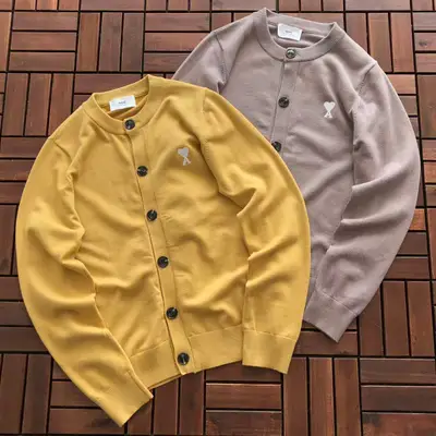 AMI Sweater